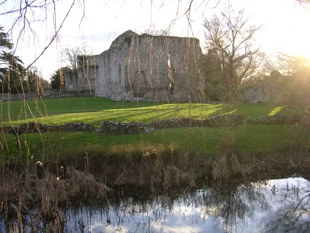 Bishop's Waltham Palace, the local landmark of SO32
