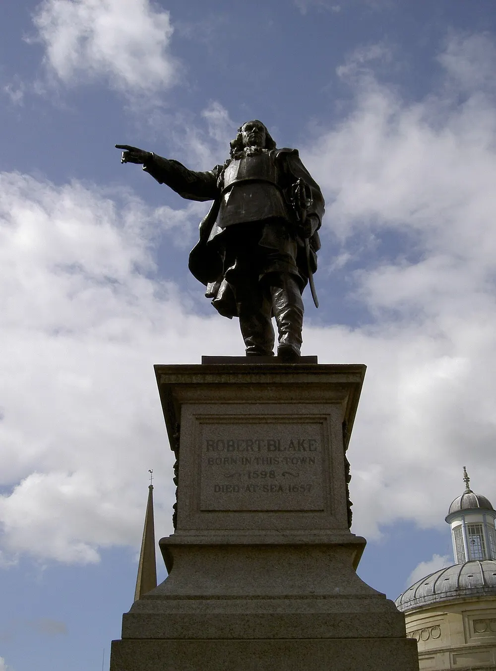 Blake Statue, the local landmark of TA6